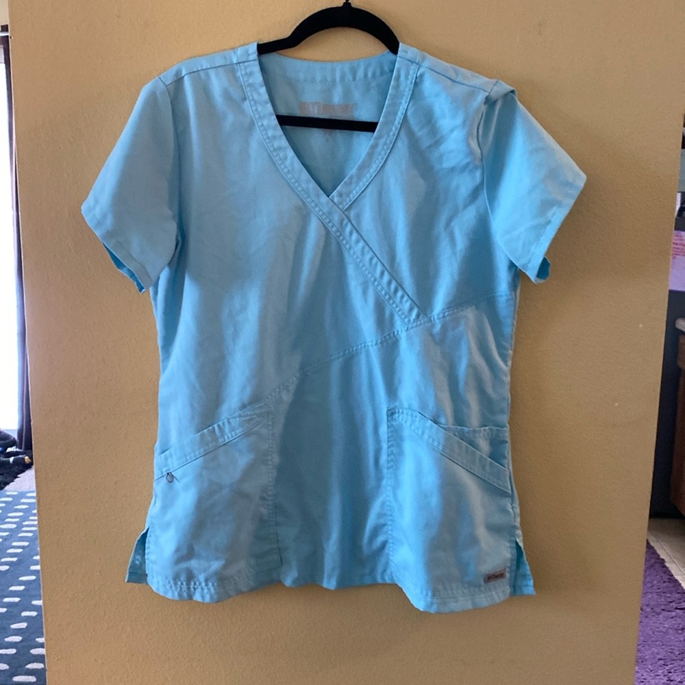 Scrub Top Robin Egg Blue